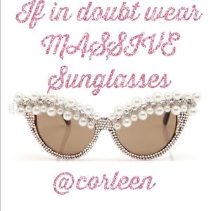 🕶 Keep Calm and Put Sunglasses On 🕶